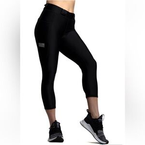 We The People Holsters Capri Leggings Women’s Size Medium Black Tactical